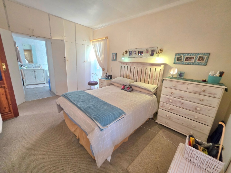 5 Bedroom Property for Sale in Panorama Free State